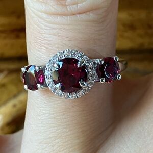 Natural Rhodolite Garnet Sterling Silver Ring Size 6.75